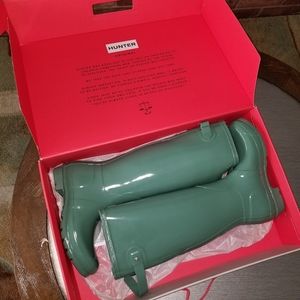 HUNTER RAIN BOOTS